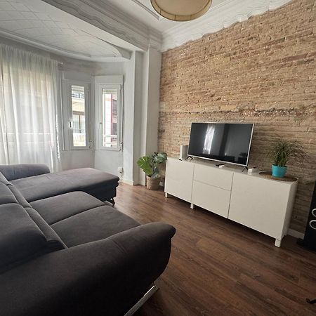 Amazing Cozy Apartment Super Central Valencia Luaran gambar